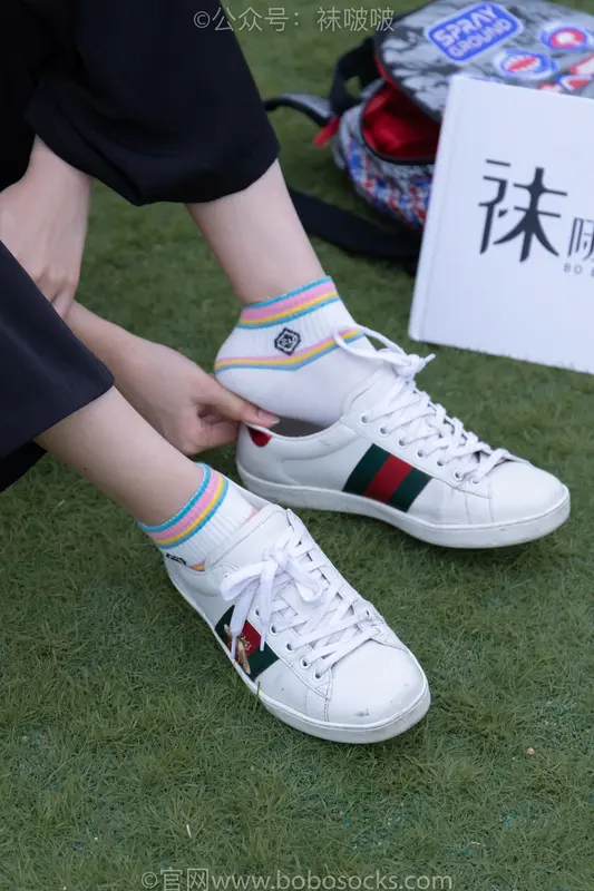 [BoBoSocks袜啵啵]NO.021 泡芙-板鞋、白棉袜、裸足 - BoBoSocks袜啵啵