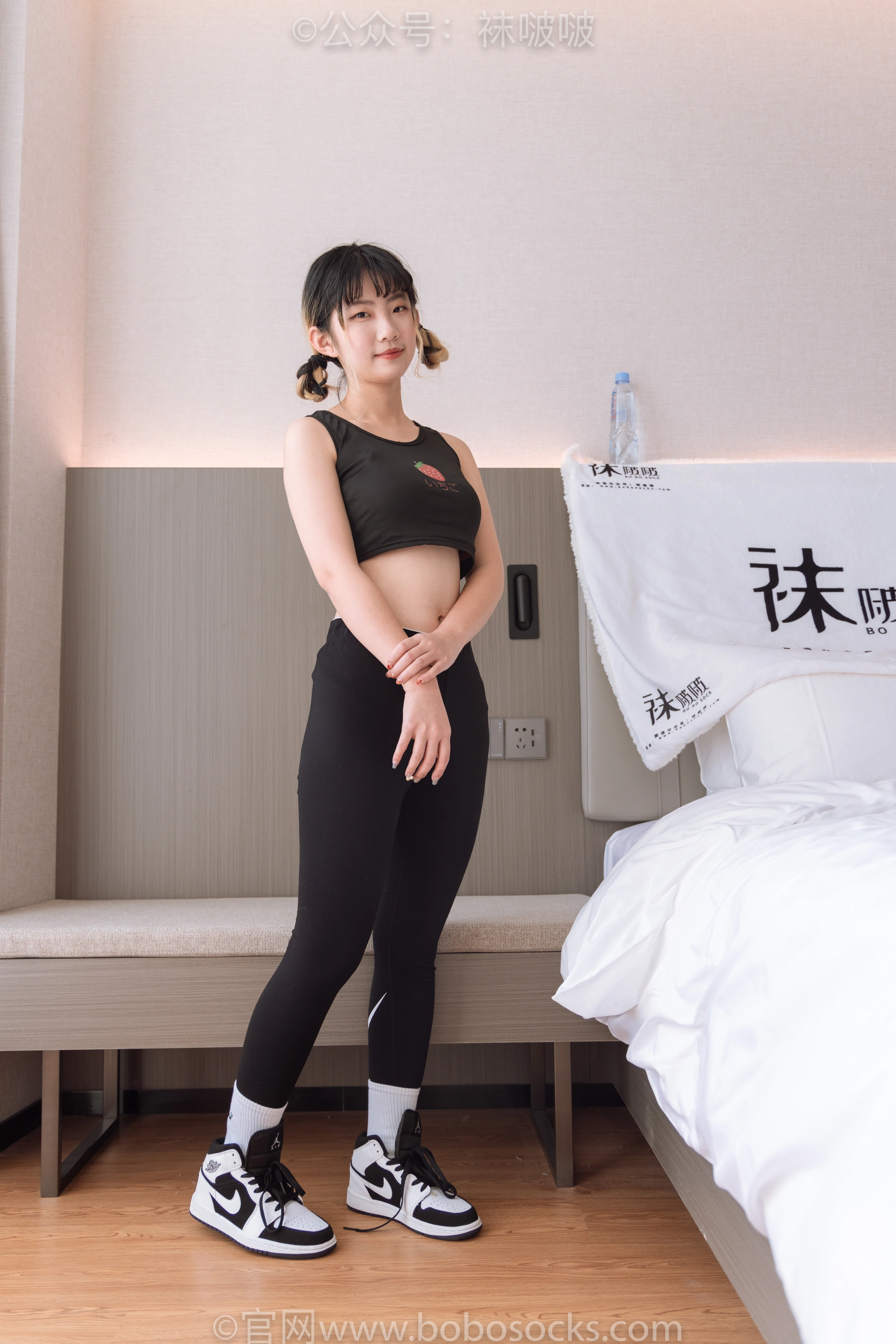 [BoBoSocks袜啵啵]NO.059 砂糖-AJ板鞋、白棉袜、裸足 3